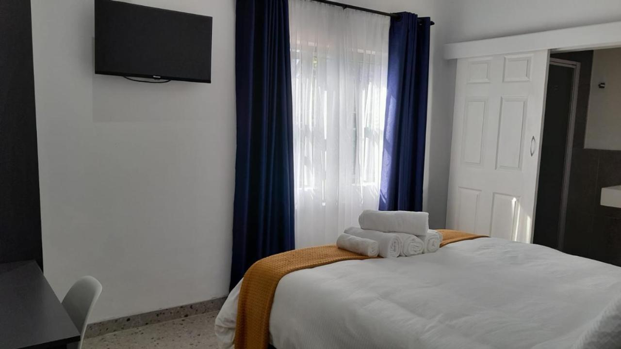 The Wishing Well Guest House Self-Catering Port Edward Exterior photo
